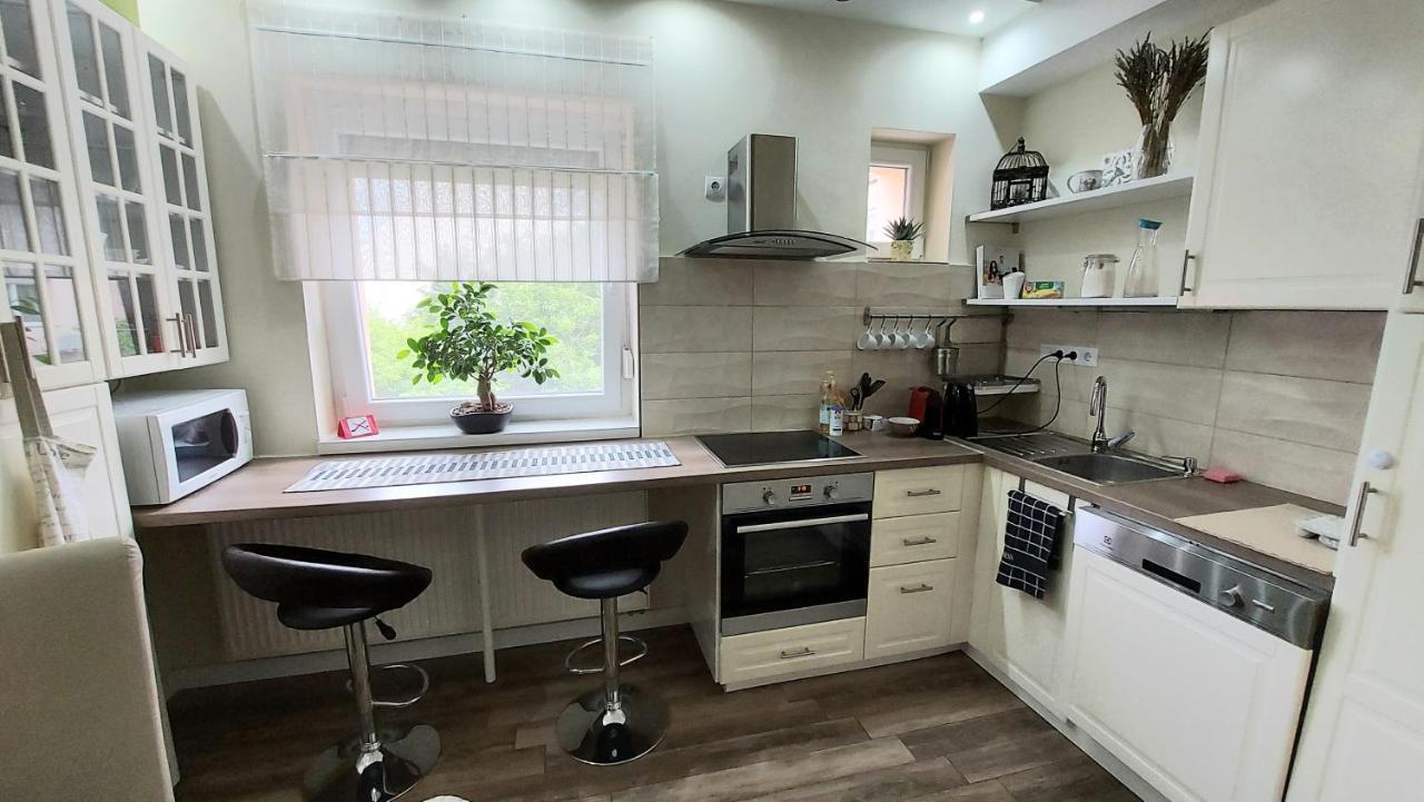 Ancsi Apartmant Kecskemét Zewnętrze zdjęcie